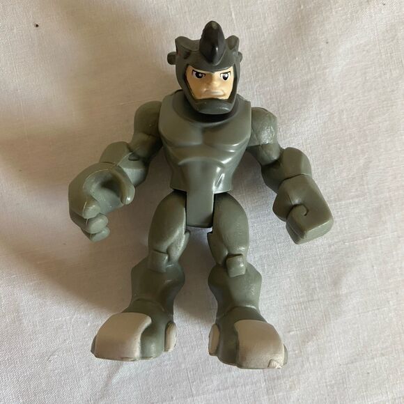 Spider-Man and Rhino Action Figures 3in - Picture 3 of 5